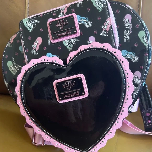 Loungefly HeartValfre Lucy tattoo Mini Backpack - Black  display picture 3
